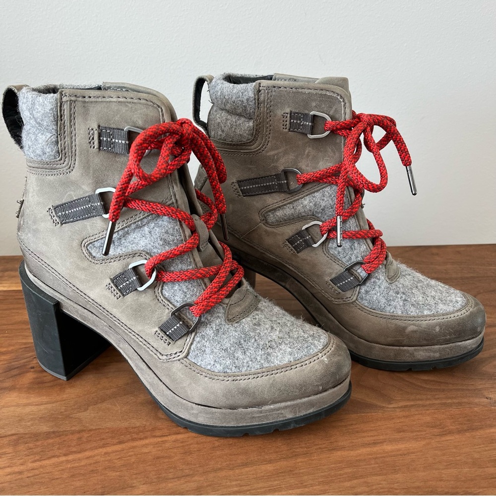 Sorel: Blake Leather Lace-Up Booties Stacked Heel: Gray Taupe: Women’s Size 8.5